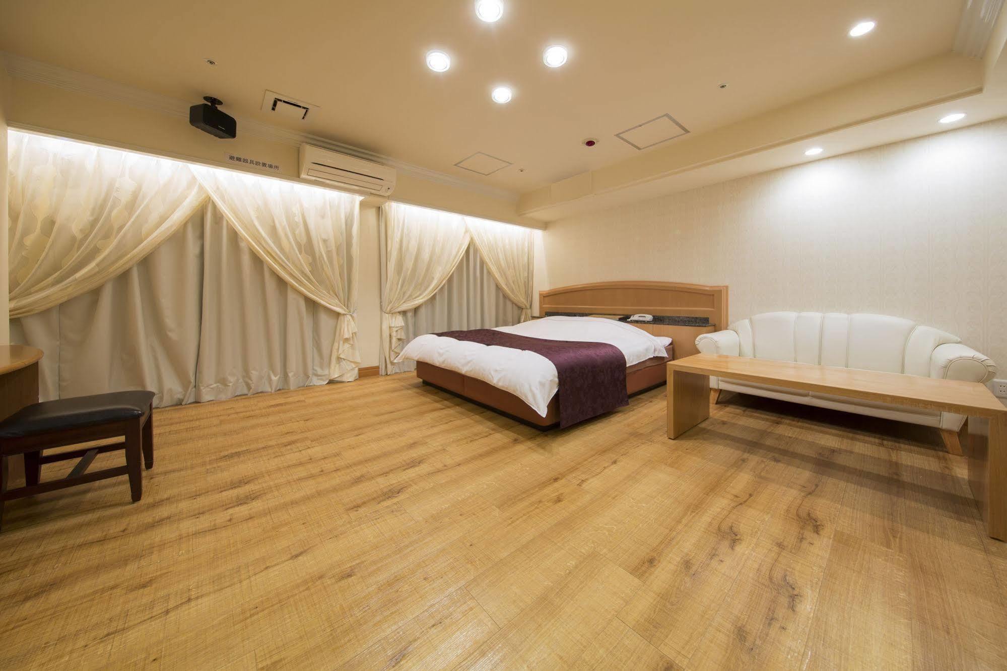 Hotel Alps (Adults Only) Ōsaka Eksteriør bilde